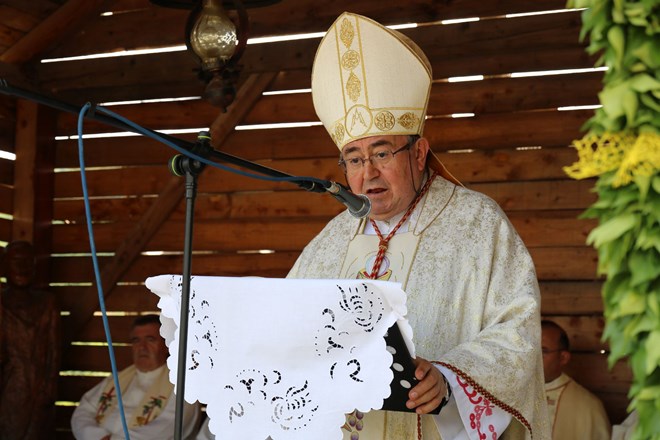 Uz proslavu 40. obljetnice Župe Reka misno slavlje predvodio kardinal Vinko Puljić, vrhbosanski nadbiskup